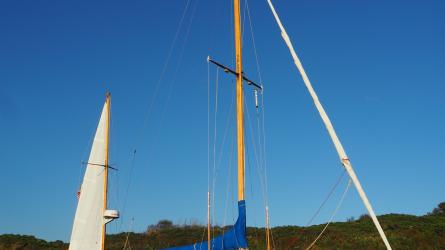 CONTROVERSY 36, in water starboard side view