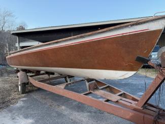 1967 Von Hacht Flying Dutchman 20', starboard side bow end