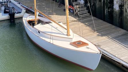 28' Herreshoff Rozinante "Petrel"