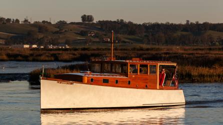 1929 Stephens Cruiser, in water port side view