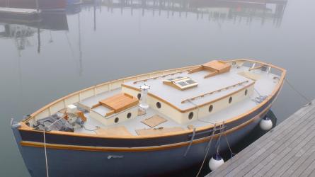 33' English style Gaff Cutter, docked port side