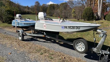 Cocktail Class Racers, on trailer starboard side view