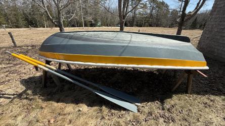 Joel White  Shellback  Dinghy, view on underside
