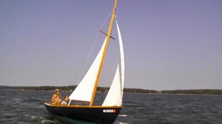 17’ Herreshoff Buzzards Bay