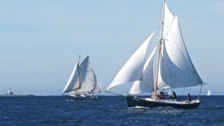 KATIE & GINNY, a Blue Moon keel cutter.