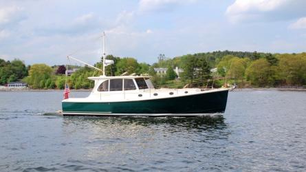 WEBFOOT, a 39' French & Webb motor yacht. 