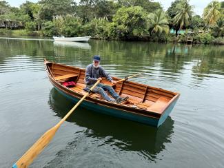 Photo of boat in water