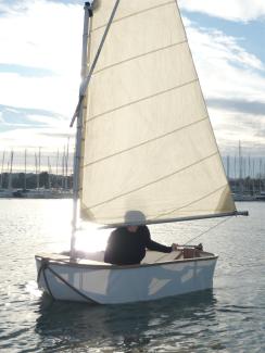 Fliptail 6 under sail