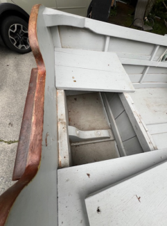 12 10 classic Lapstrake Skiff for sale, back hatch view