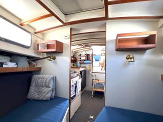 1972 Custom Sedan Cruiser, inside view of bunk and kitchen