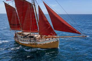 1938 Vintage Norwegian Double Ended Ketch, undersail starboard side