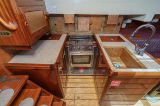 1938 Vintage Norwegian Double Ended Ketch, view inside sinks