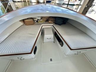 1970 LUZIER 26 CUSTOM CENTER CONSOLE