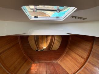 AREY'S XFC 22' CAT, upclose inside view