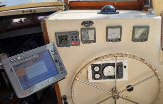 2002 Reuel Parker 50' Ketch "Tien Hou", wheel and controls
