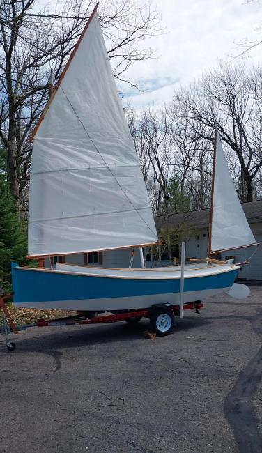 16' Catbird, on trailer port side view sails up