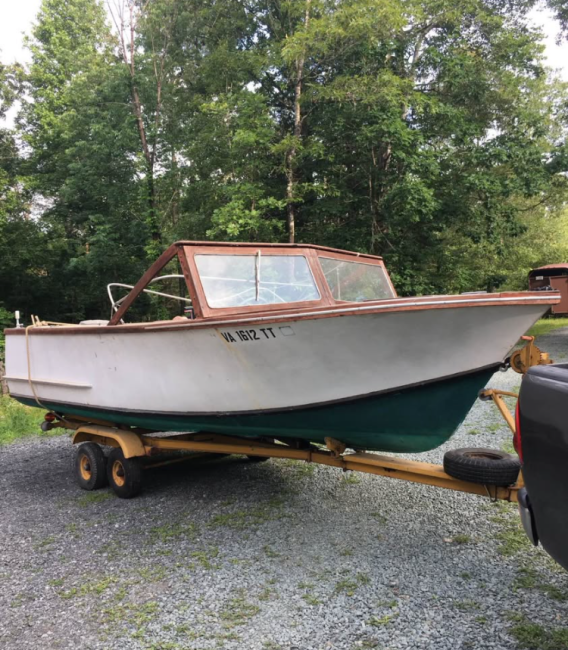 18' plywood runabout, trailer starboard side