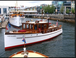 1929 44'  bridge deck cruiser, in water port side view