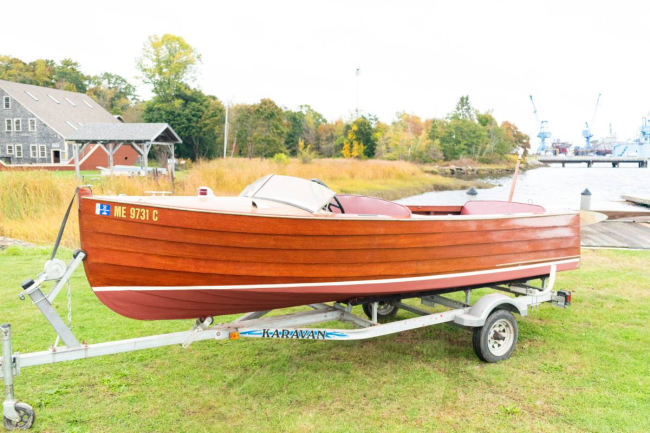 1934 Dodge Special Utility, on trailer port side bow view