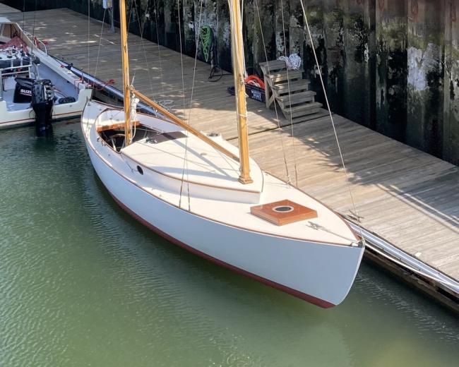 28' Herreshoff Rozinante "Petrel"