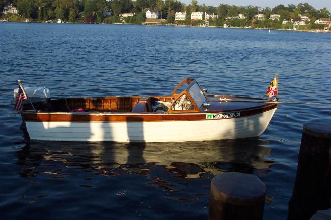 1960 16’ Thompson Seacoaster, in water