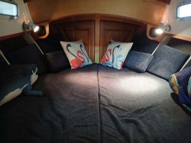 2013 PACIFIC COAST FISHING DORY, inside berth