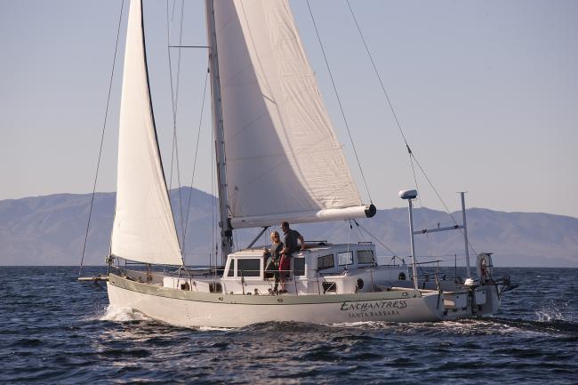 41' Performance Motorsailor