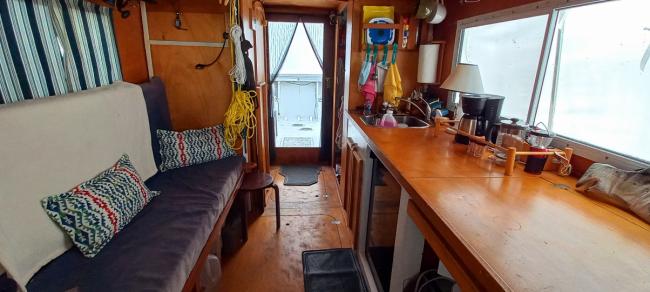 36' DEVLIN TRAWLER, 2012, inside view