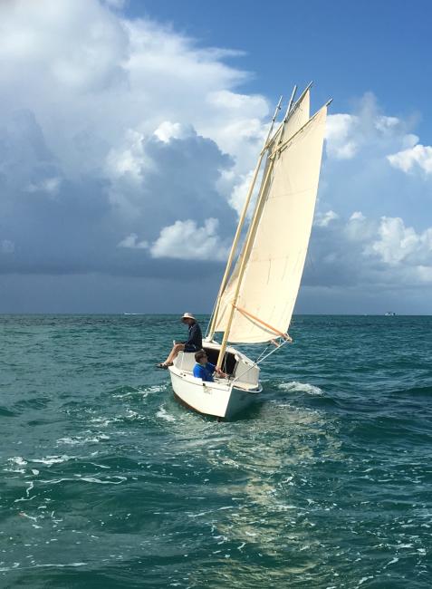 "Egret" Munroe style Sharpie 1981 , undersail, view of bow