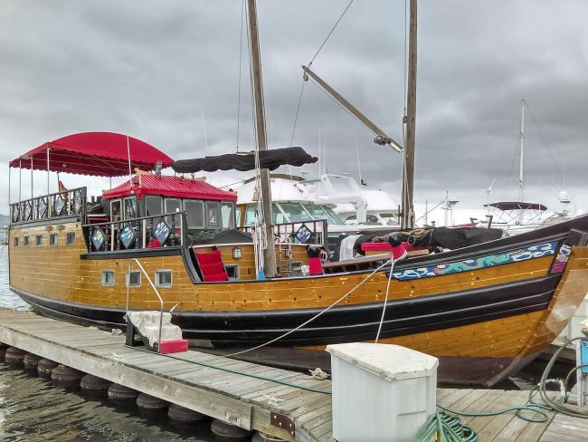 54' Authentic Chinese Junk Boat, docked starboard side view