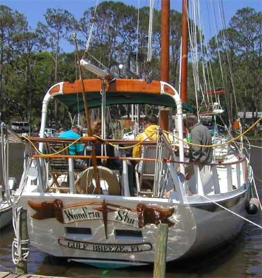 Luzier schooner, docked stern view