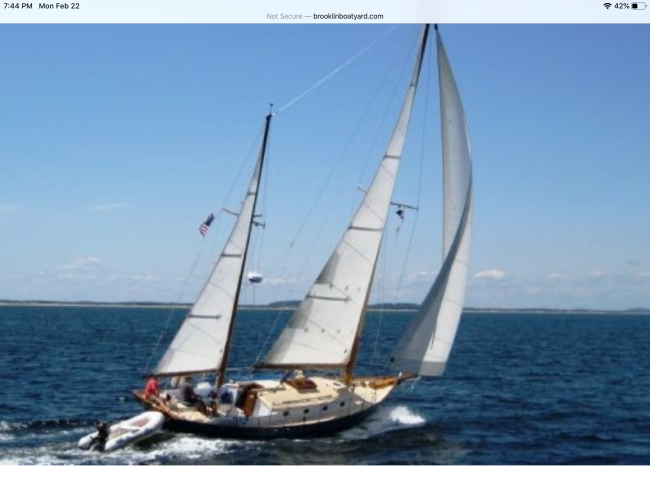 36' Joel White Ketch (1971) NASKET, undersail starboard side view