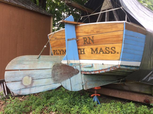 HERRESHOFF MEADOWLARK KETCH, view of transom