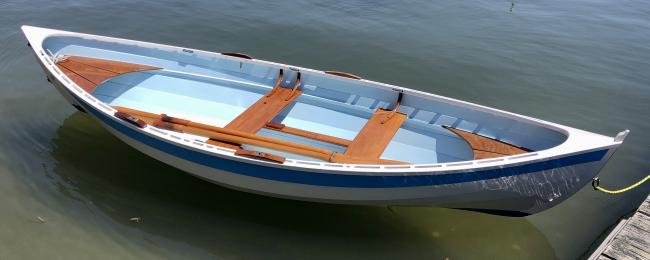 DOUG HYLAN DESIGN 13' BEACH PEA, in water 