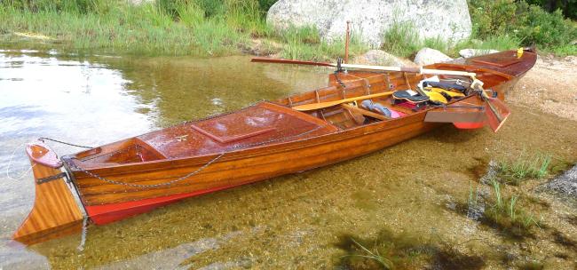 Thames River Skiff, in water