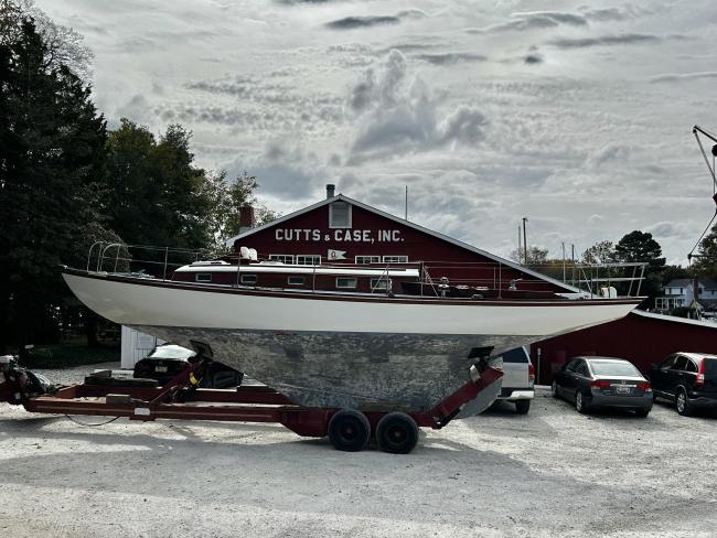 Spirit 39’ Sloop, full side view, on trailer, port side view