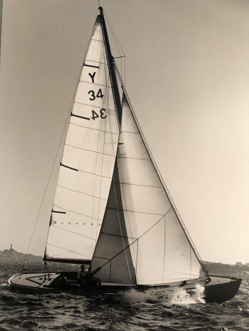 Yankee One Design Sloop Sailboat 30’