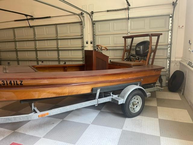 15'8 Wooden Egret Flats boat