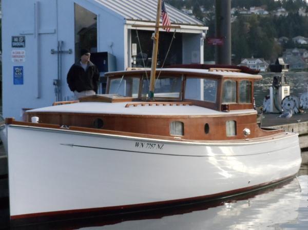 SPIRIT ex-AUNT JAN, a Merrick power cruiser.