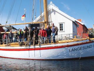 The rescue cutter RS2