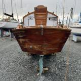 Shoal Water Classic, on trailer full transom view